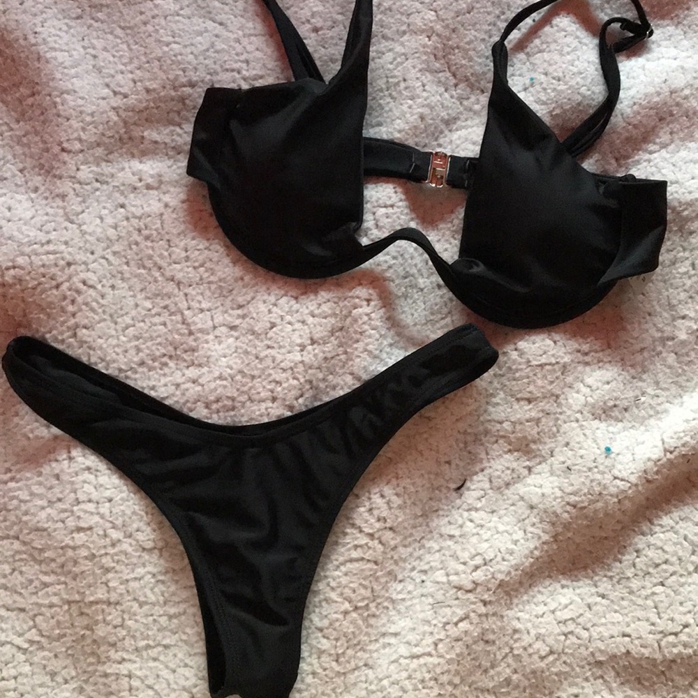 super cheeky sexy bikini